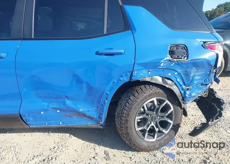 2025 Chevrolet Equinox Fwd Activ from USA, damaged, VIN 3GNAXKEG3SL158511